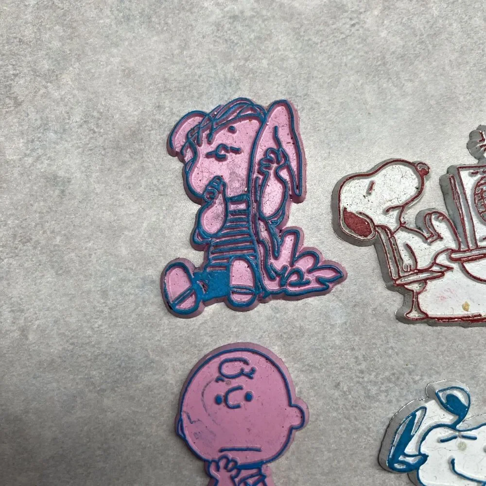 Vintage Peanuts Refrigerator Magnets Snoopy Charlie Brown Lucy 1950-1960's Set 6